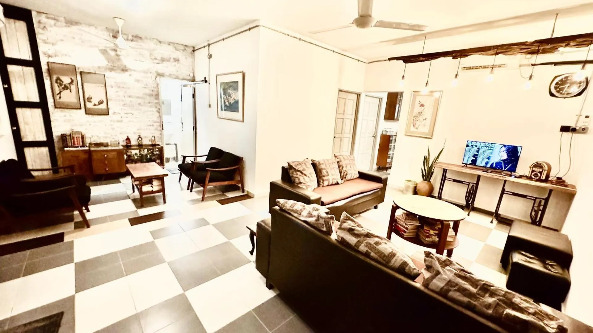 Сasa de vacaciones Ipoh Chat Villa 10 Pax 经典怀旧 精品民宿rareclassic超经典 Malasia